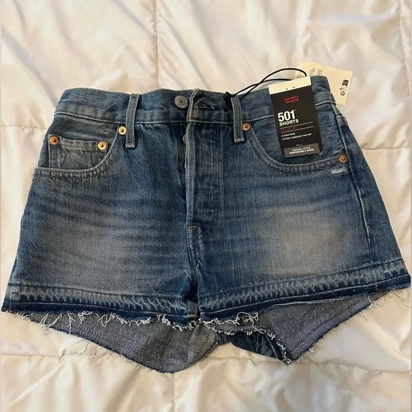 Levi's 501 jean shorts NWT